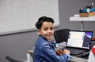 Gemlik Belediyesi Teknoloji Tasarım Evi’nde İkinci Grup Eğitimlerine Başladı